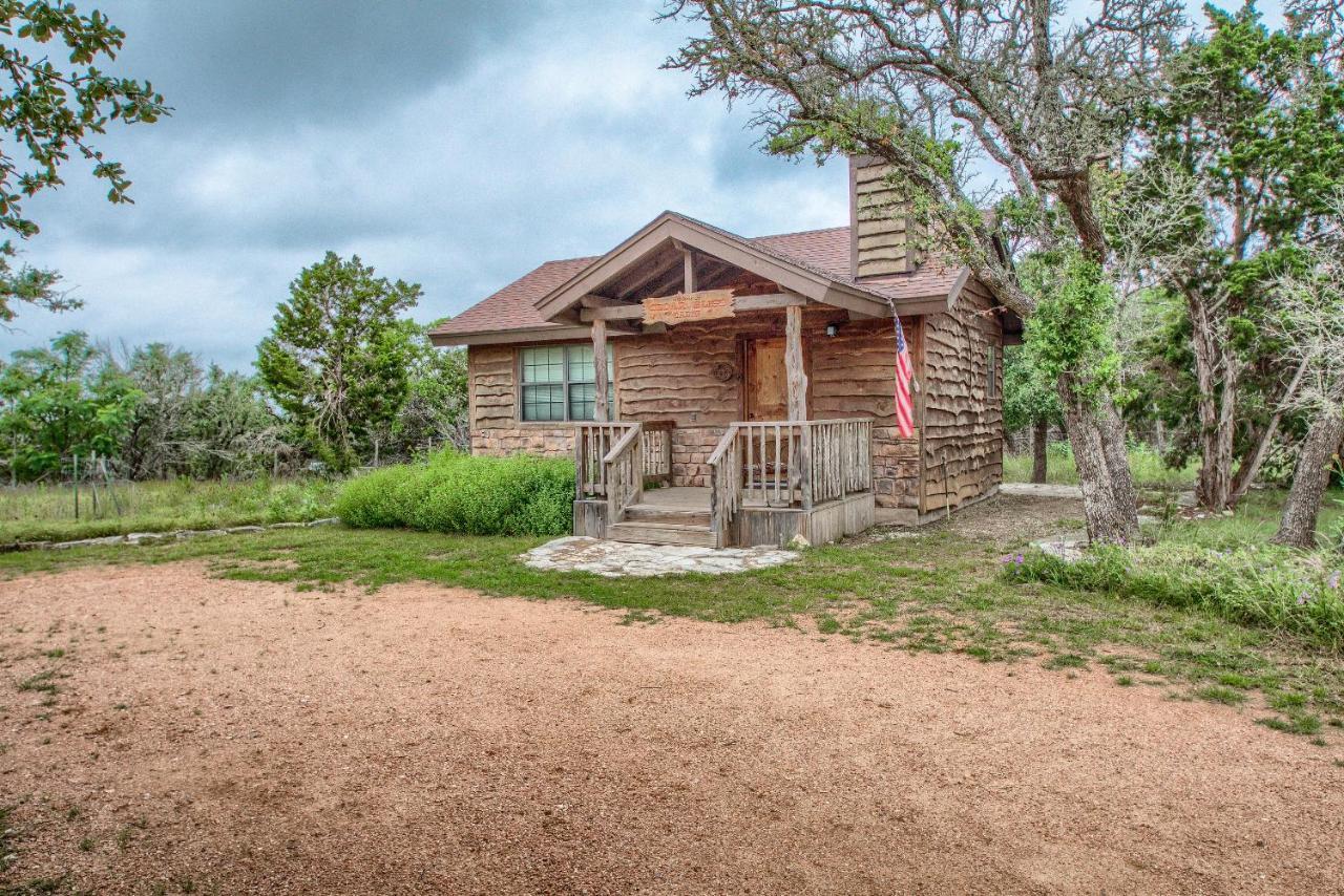 Cedar Bliss Cabin Villa Fredericksburg Luaran gambar