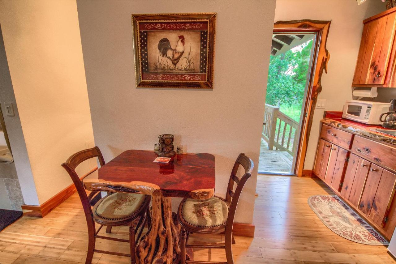 Cedar Bliss Cabin Villa Fredericksburg Luaran gambar